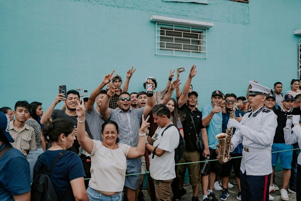 Le Rôle et les Défis de l'Engagement Social en Temps de Crises Humanitaires: Une Analyse Profonde